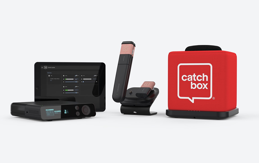 01-Catchbox-Plus-wireless-microphone-system-ISE-2024-Large_catalogue_1000x631